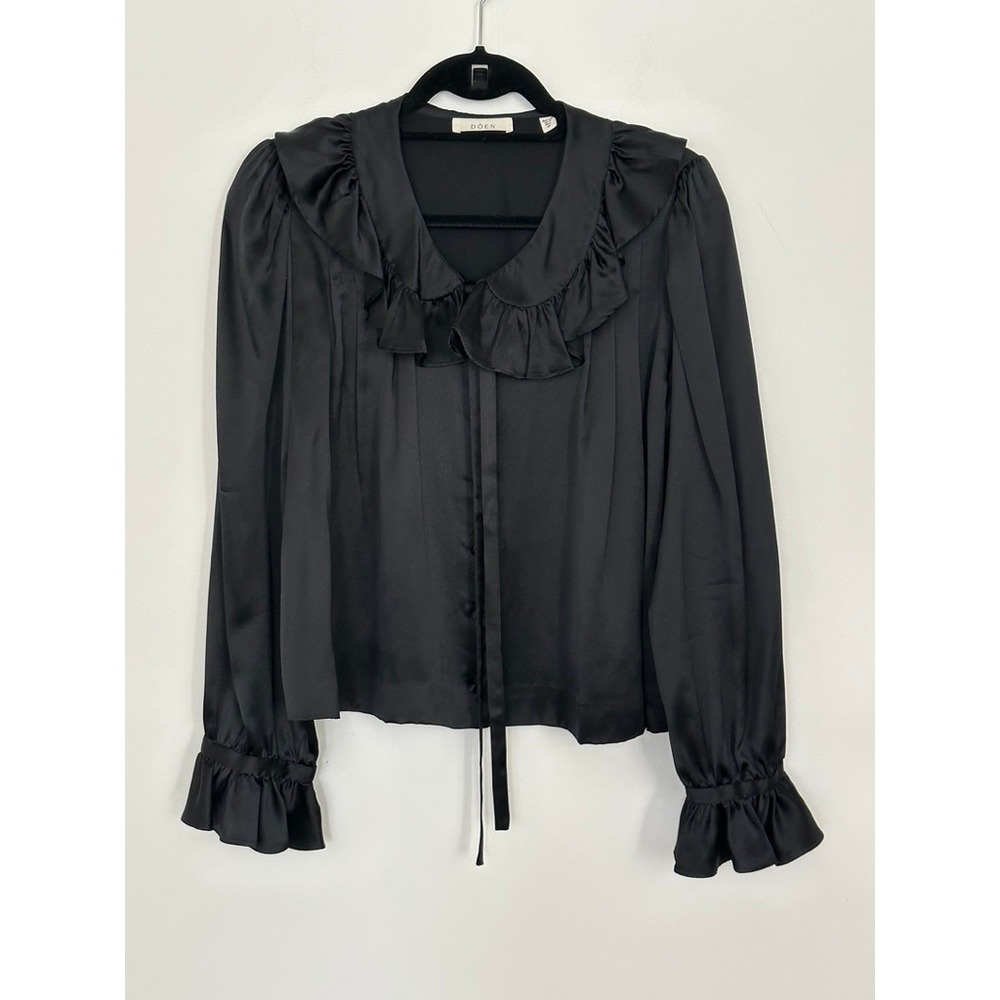 DOEN Blouse Top Medium Black Silk Ruffle Collar Button Front Victorian Romantic